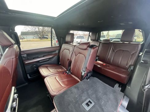 Used 2024 Ford Expedition Max Limited image 28