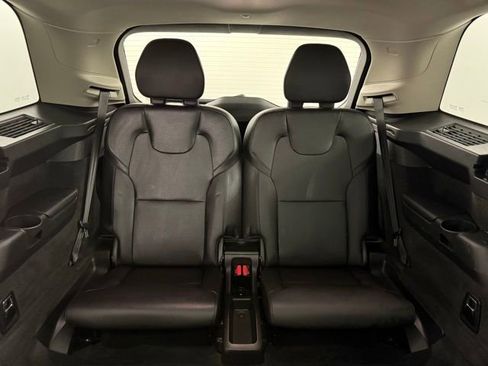 Used 2019 Volvo XC90 T6 Momentum w/ Advanced Package image 10