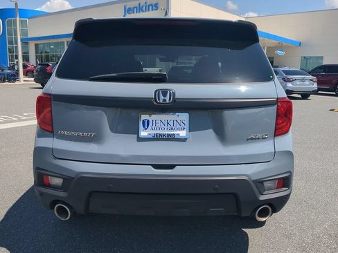Used 2023 Honda Passport EX-L image 5