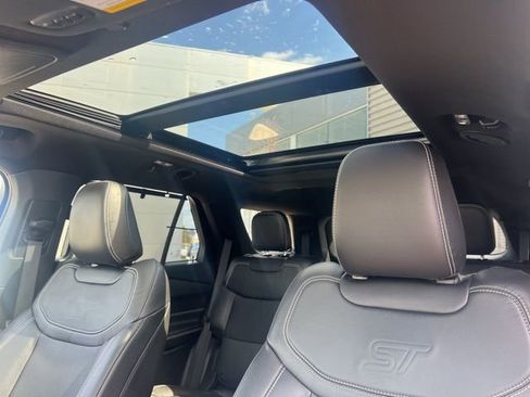 Used 2024 Ford Explorer ST w/ Equipment Group 401A image 26