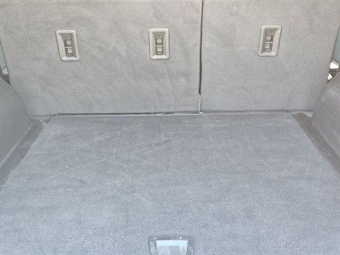 Used 2023 Chevrolet Blazer LT image 32