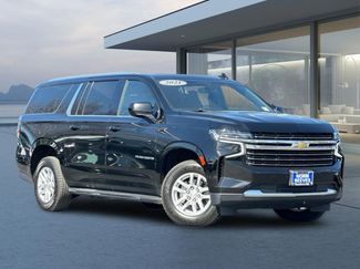 Used 2021 Chevrolet Suburban LT w/ Rear Media and Nav Package video 1