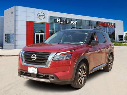 Certified 2025 Nissan Pathfinder Platinum w/ Cargo Package
