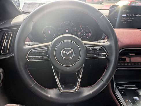 Certified 2025 MAZDA CX-70 Plug-In Hybrid w/ Premium Plus AWD/4WD image 20