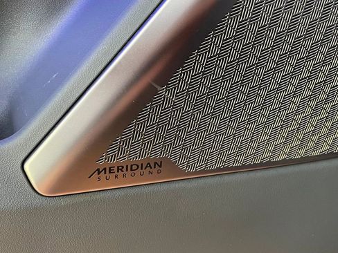 Used 2024 Kia EV9 Land image 20