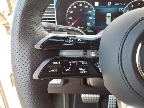 Used 2025 Mercedes-Benz GLS 580 GLS 580 4MATIC image 14