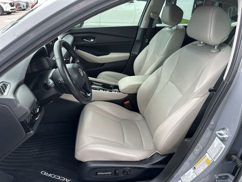 Used 2025 Honda Accord EX-L image 3