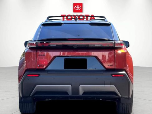 New 2026 Toyota C-HR AWD/4WD image 4