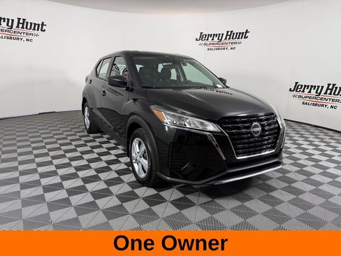 Used 2024 Nissan Kicks S image 4