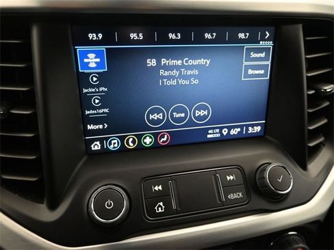 Used 2023 GMC Acadia SLE w/ Driver Convenience Package image 19