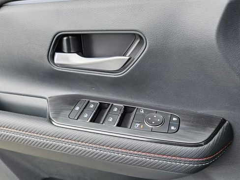 New 2026 Nissan Kicks SR FWD image 29