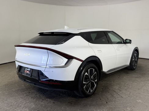Used 2024 Kia EV6 Wind w/ Wind Technology Package AWD/4WD image 9