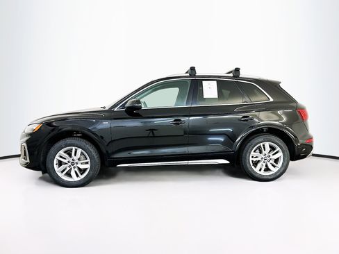 Used 2022 Audi Q5 2.0T Premium w/ Convenience Package image 4