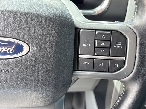 Used 2022 Ford F150 Lariat w/ Max Trailer Tow Package AWD/4WD image 18
