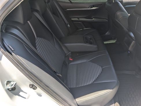 Used 2024 Toyota Camry SE w/ Blackout Package (TMS) FWD image 5