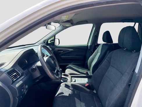 Used 2019 Honda Pilot EX image 10