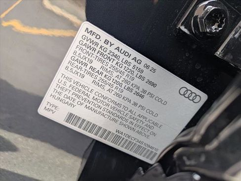 New 2025 Audi Q3 2.0T Premium image 21