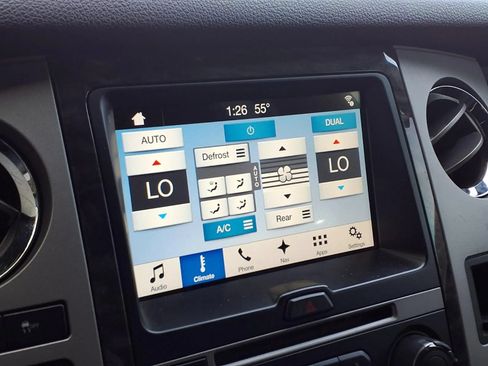 Used 2017 Ford Expedition Limited RWD image 10