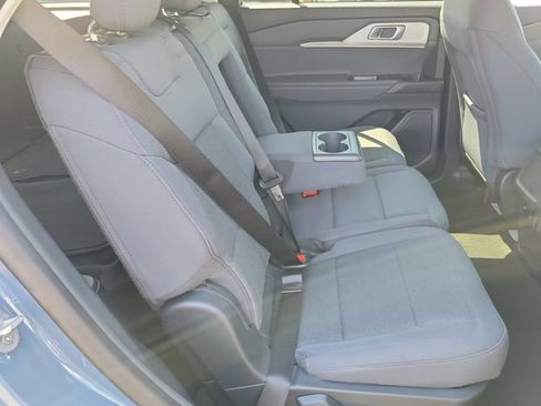 Used 2026 Ford Explorer Active RWD image 18