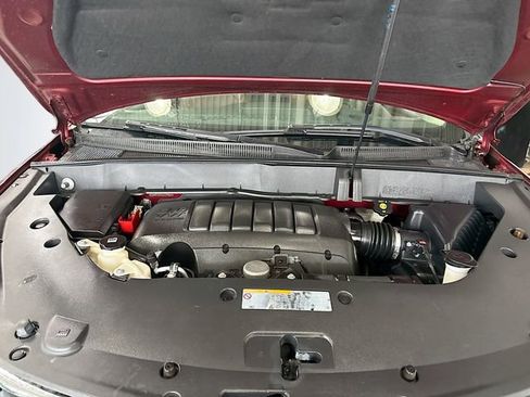 Used 2017 Chevrolet Traverse Premier image 33