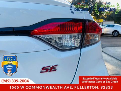 Used 2020 Toyota Corolla SE image 18