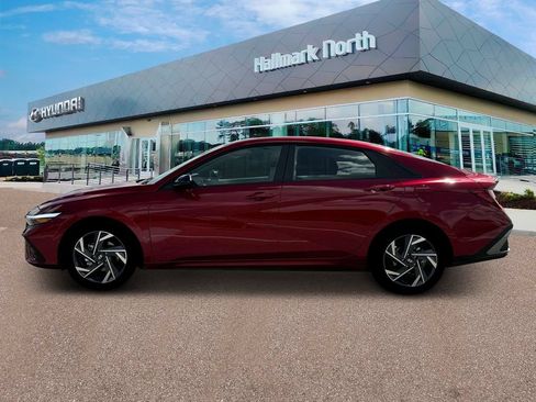 New 2025 Hyundai Elantra Sport w/ Cargo Package FWD image 3