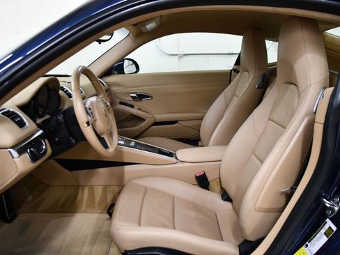 Used 2015 Porsche Cayman image 11