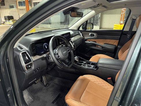 Used 2022 Kia Sorento SX Prestige w/ Rust Color Package AWD/4WD image 31
