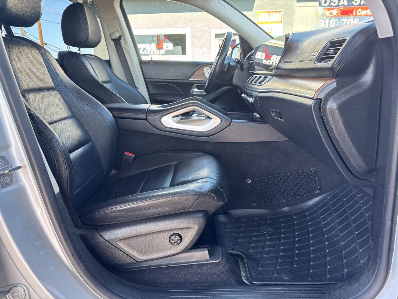 Used 2020 Mercedes-Benz GLS 450 4MATIC image 16