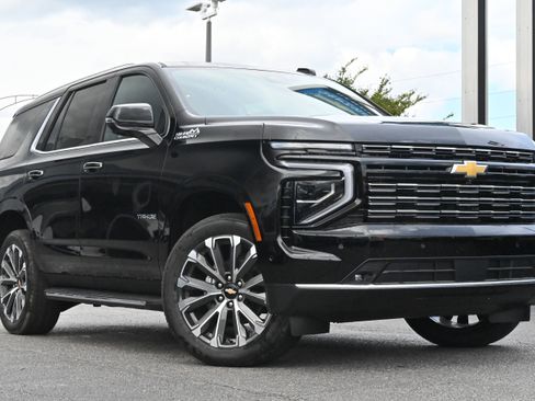 New 2026 Chevrolet Tahoe High Country w/ Sun And Tow Package RWD image 2