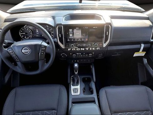New 2026 Nissan Frontier SV w/ SV Convenience Package image 5