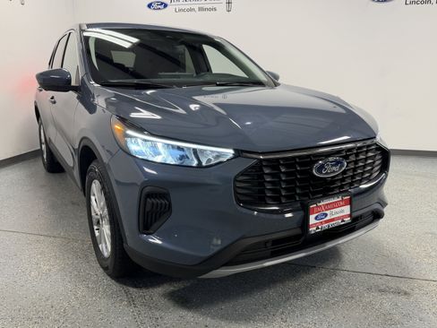 Used 2023 Ford Escape Active w/ Tech Pack #2 AWD/4WD image 35