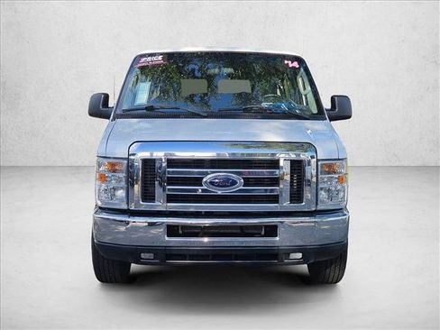 Used 2014 Ford E-350 and Econoline 350 XLT RWD image 2