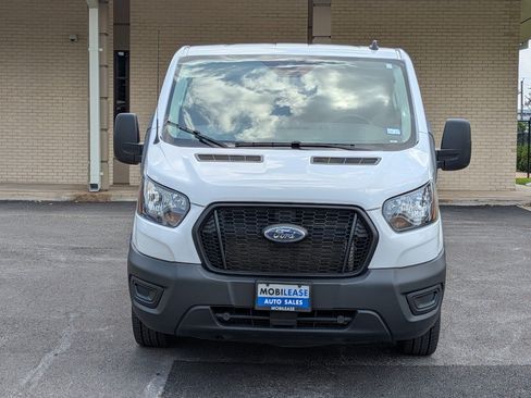 Used 2023 Ford Transit 350 XL RWD image 2
