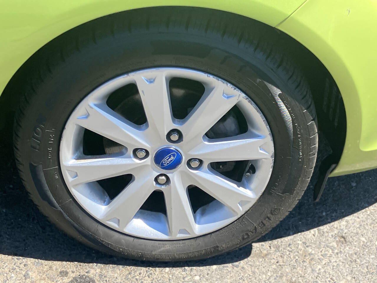 Used 2011 Ford Fiesta SE w/ 203A Rapid Spec Order Code FWD image 17
