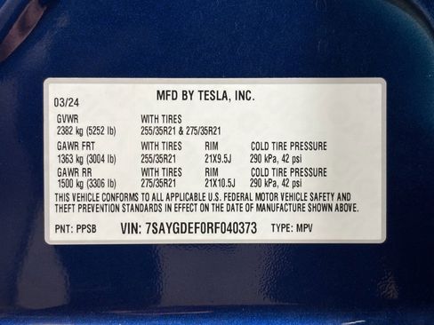 Used 2024 Tesla Model Y Performance image 28