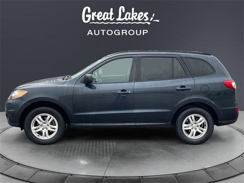 Used 2011 Hyundai Santa Fe GLS image 2