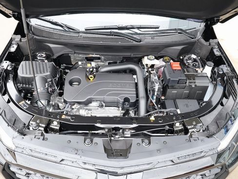 New 2026 Chevrolet Equinox LT image 38