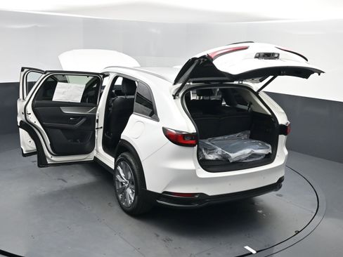 New 2026 MAZDA CX-90 Plug-In Hybrid w/ Preferred image 15