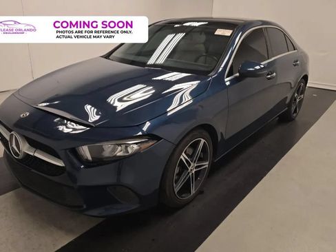 Used 2021 Mercedes-Benz A 220 image 1