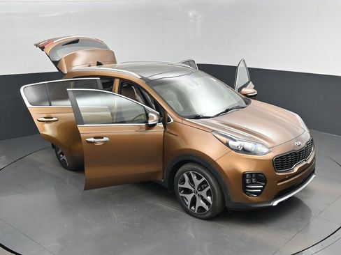 Certified 2017 Kia Sportage SX image 19