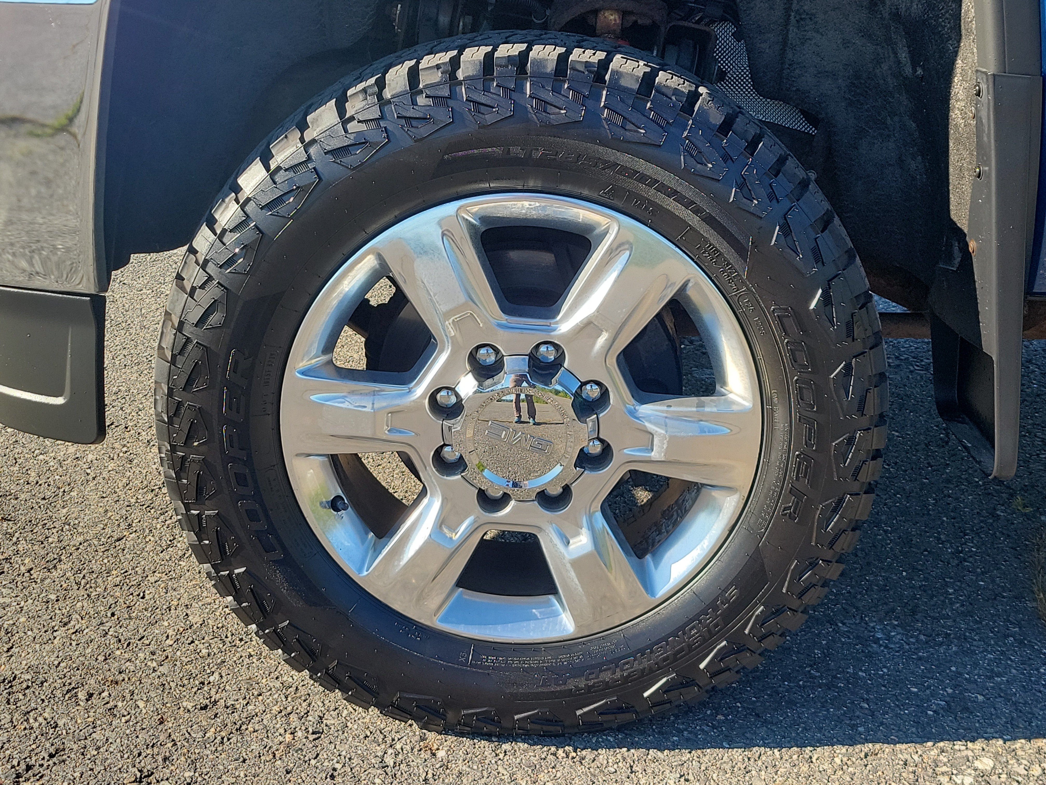 Used 2018 GMC Sierra 2500 SLT AWD/4WD image 12