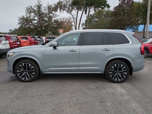 New 2026 Volvo XC90 B6 Plus w/ Protection Package Premier image 7