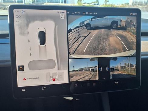 Used 2023 Tesla Model 3 Standard Range image 5