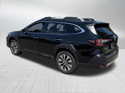 Used 2025 Subaru Outback Touring XT w/ Popular Package #2 AWD/4WD image 10