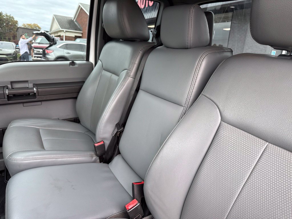 Used 2015 Ford F250 XL w/ Power Equipment Group AWD/4WD image 22