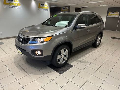 Used 2013 Kia Sorento EX FWD image 2