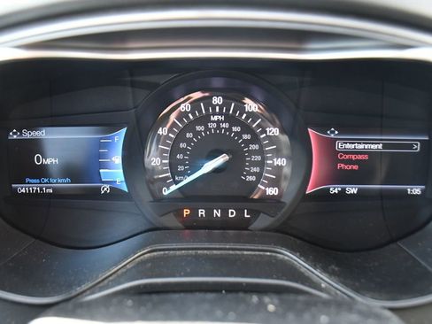 Used 2020 Ford Fusion SE image 23