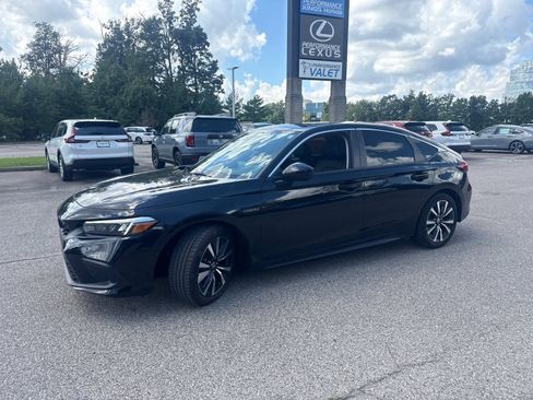 Used 2024 Honda Civic EX-L image 14