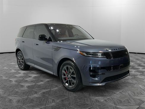 Used 2023 Land Rover Range Rover Sport SE Dynamic image 7